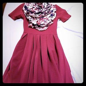 Lularoe xs Amelia dress NWT berry color